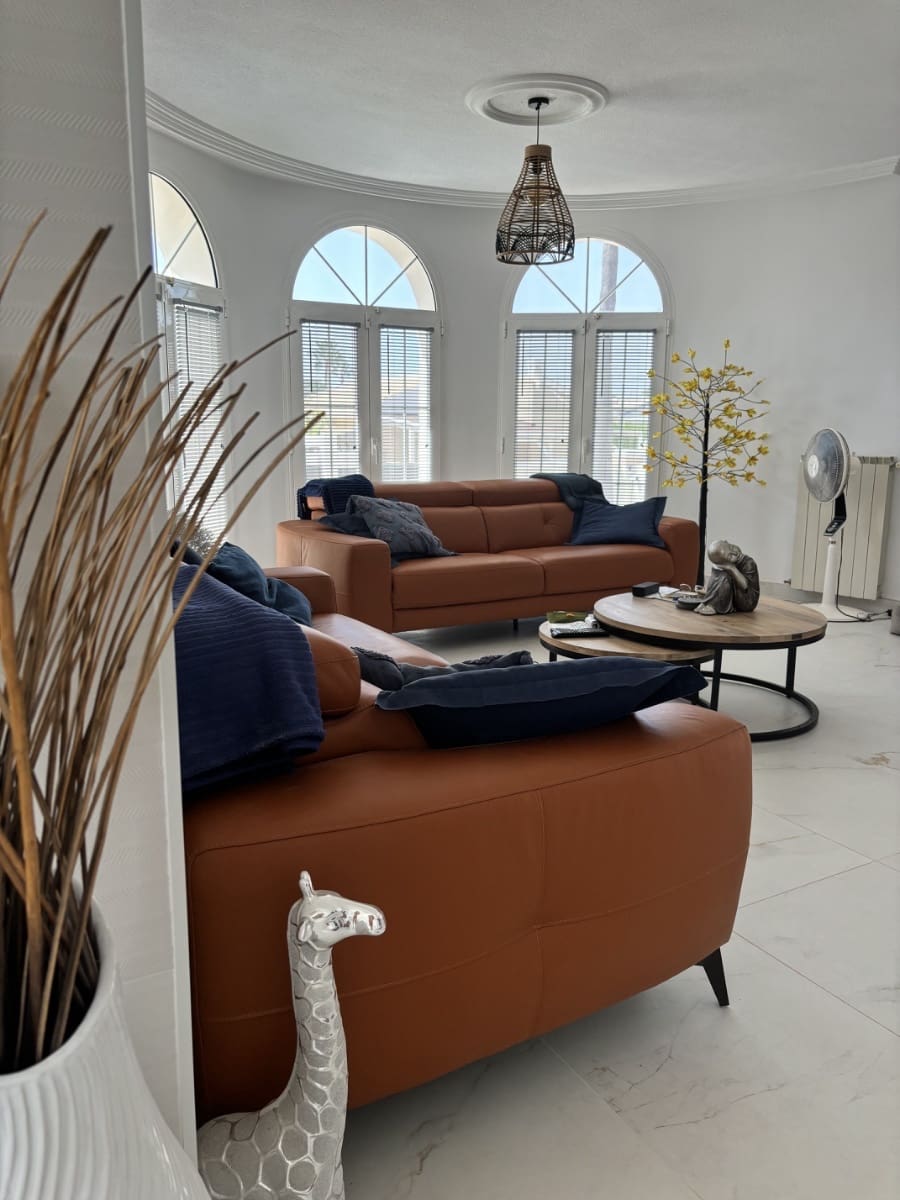 5 soverom Villa til salgs i Ciudad Quesada med svømmebasseng garasje - € 899 000 (Ref: 9722443)