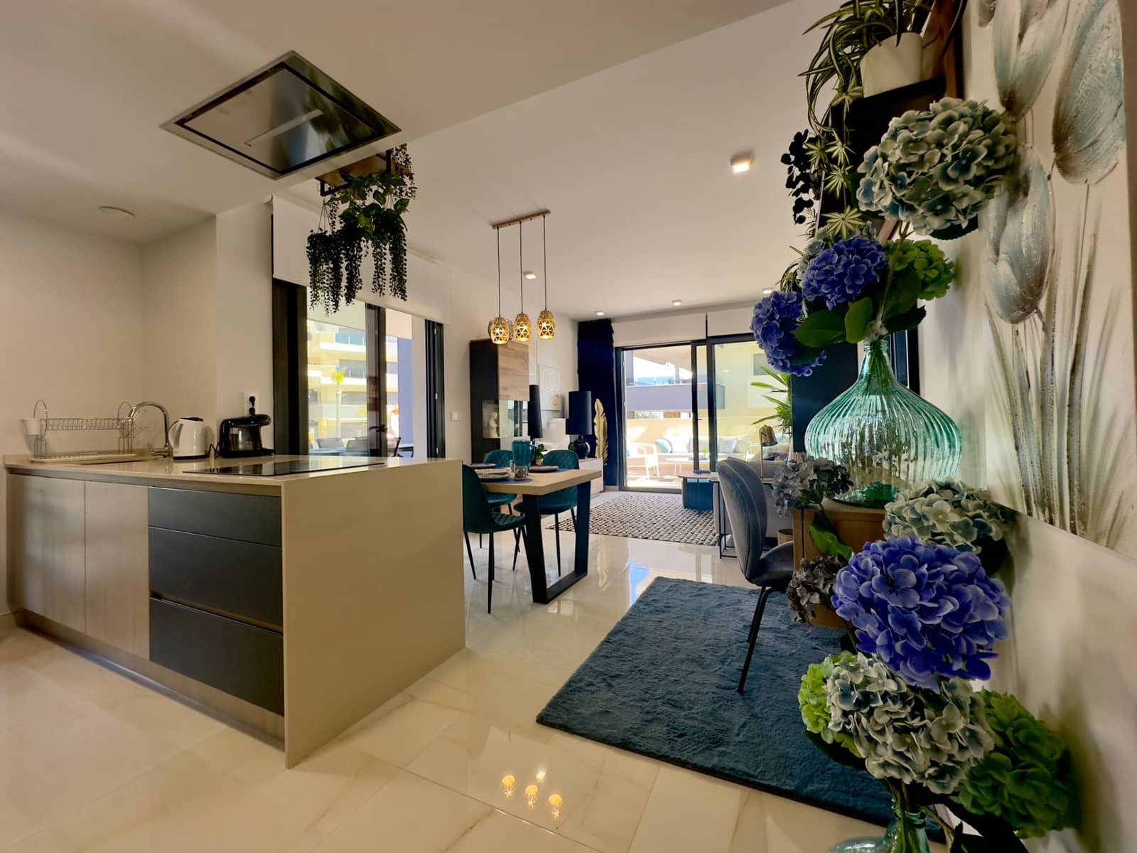 3 soveværelse Lejlighed til salg i Orihuela Costa med swimmingpool garage - € 589.900 (Ref: 9722444)