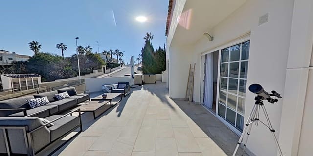 4 quarto Moradia para venda em Lomas de Campoamor - Las Ramblas, Orihuela com piscina - 499 000 € (Ref: 9722445)