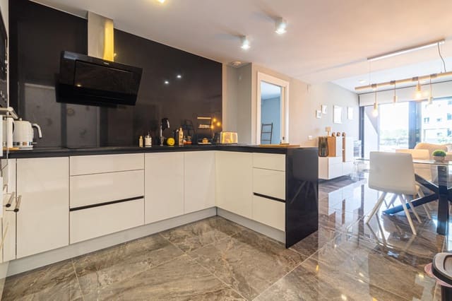 2 chambre Appartement à vendre à La Florida, Orihuela avec piscine garage - 265 000 € (Ref: 9722450)