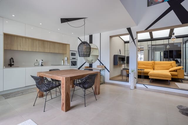 3 quarto Casa em Banda para venda em Benijófar com piscina - 439 900 € (Ref: 9722459)