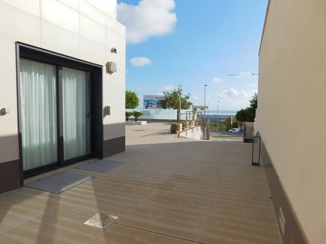 5 soveværelse Villa til salg i San Miguel de Salinas med swimmingpool - € 849.000 (Ref: 9722461)