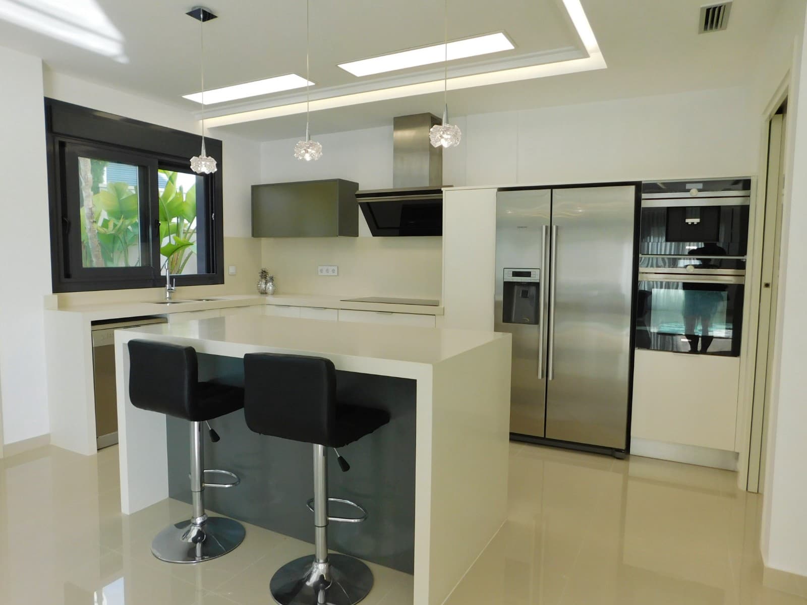 5 soveværelse Villa til salg i San Miguel de Salinas med swimmingpool - € 849.000 (Ref: 9722461)