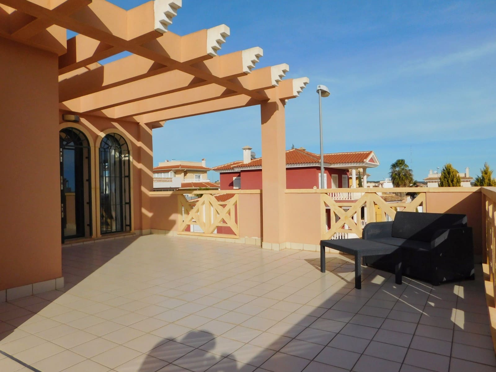 4 soveværelse Villa til salg i Ciudad Quesada med swimmingpool - € 520.000 (Ref: 9722462)