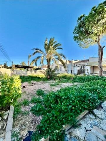 Chalet de 3 habitaciones en Torrevieja en venta - 299.000 € (Ref: 9722464)