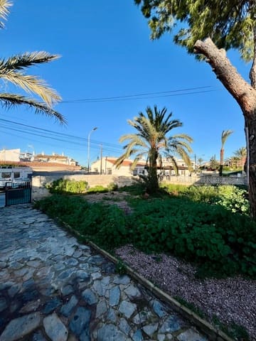3 slaapkamer Villa te koop in Aguas Nuevas, Torrevieja - € 299.000 (Ref: 9722464)