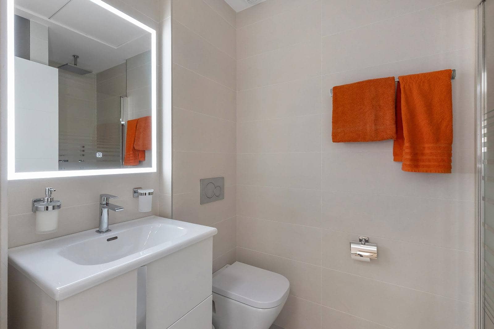 Apartamento de 3 habitaciones en Orihuela Costa en venta con piscina garaje - 269.000 € (Ref: 9722478)