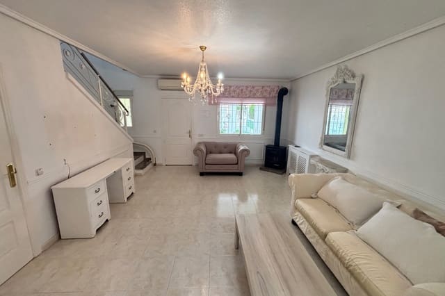 2 Zimmer Haus zu verkaufen in Benijófar mit Pool - 189.995 € (Ref: 9722486)