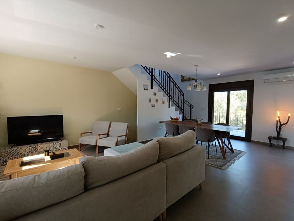 5 bedroom Villa for sale in Pinar de Campoverde with pool garage - € 785,000 (Ref: 9722489)