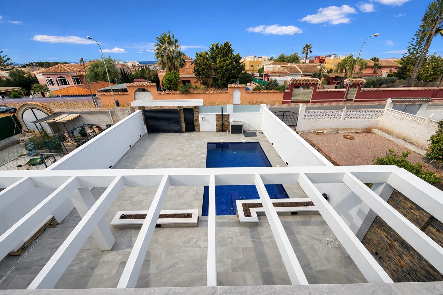 3 soverom Villa til salgs i Torrevieja med svømmebasseng garasje - € 499 000 (Ref: 9722492)