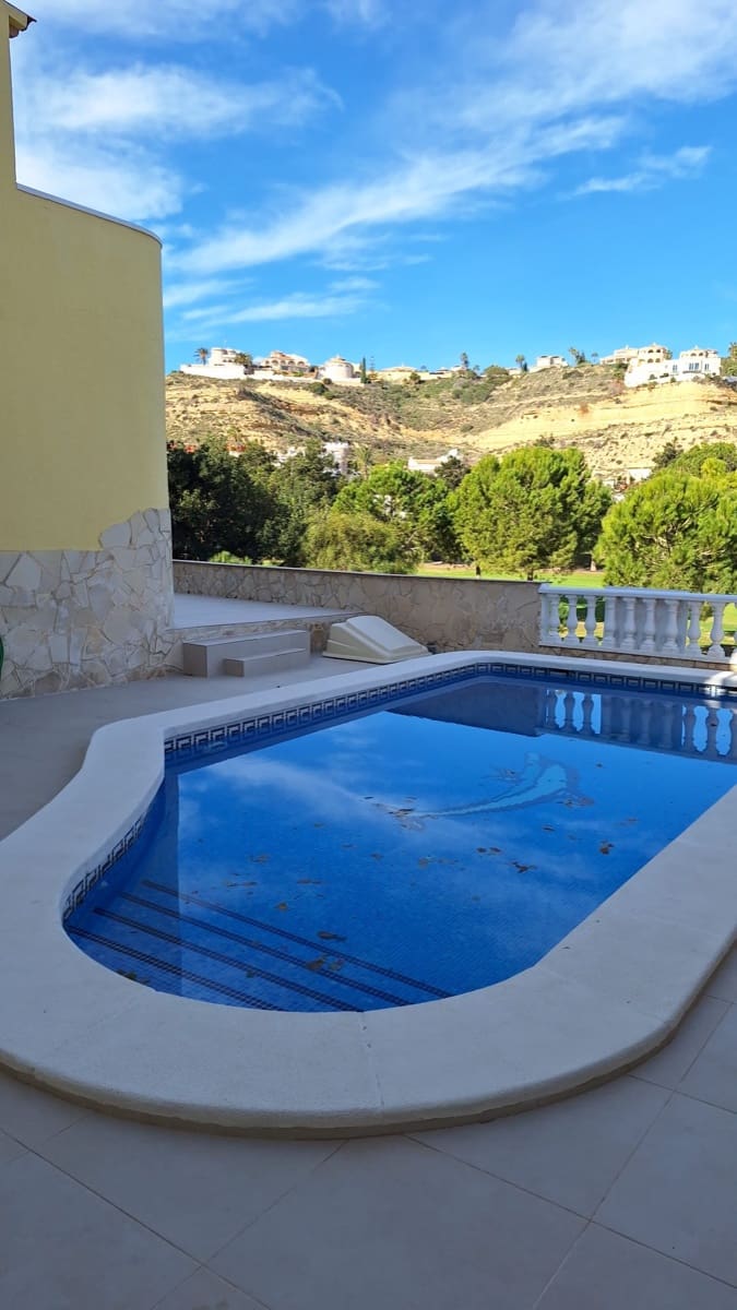 3 chambre Villa/Maison à vendre à Ciudad Quesada avec piscine garage - 499 000 € (Ref: 9722494)