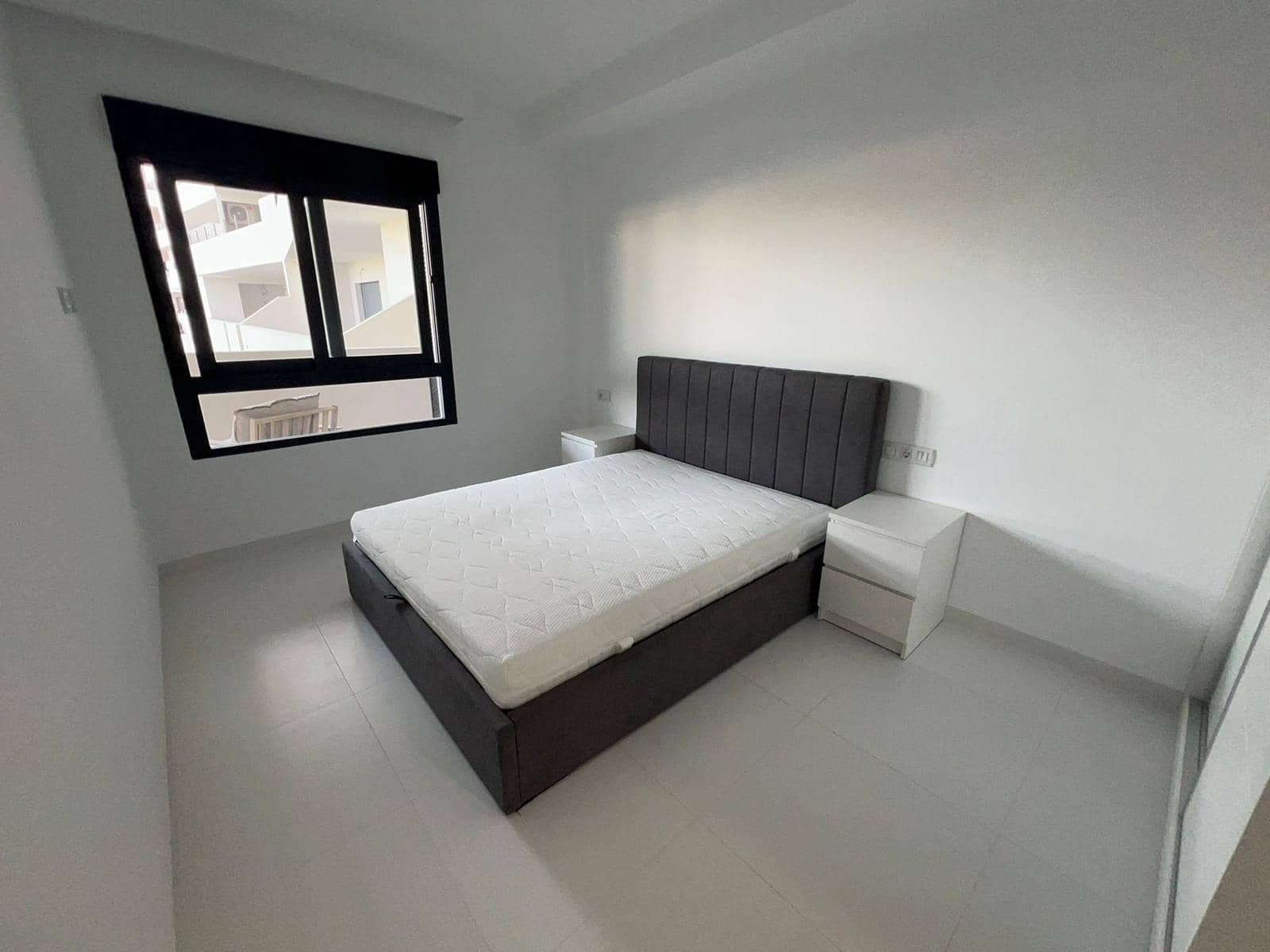 Apartamento de 2 habitaciones en San Miguel de Salinas en venta con piscina garaje - 220.000 € (Ref: 9722495)