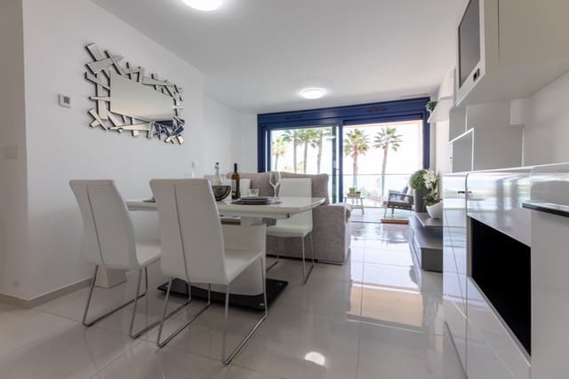 2 slaapkamer Appartement te koop in Punta Prima, Torrevieja met zwembad garage - € 385.000 (Ref: 9722510)
