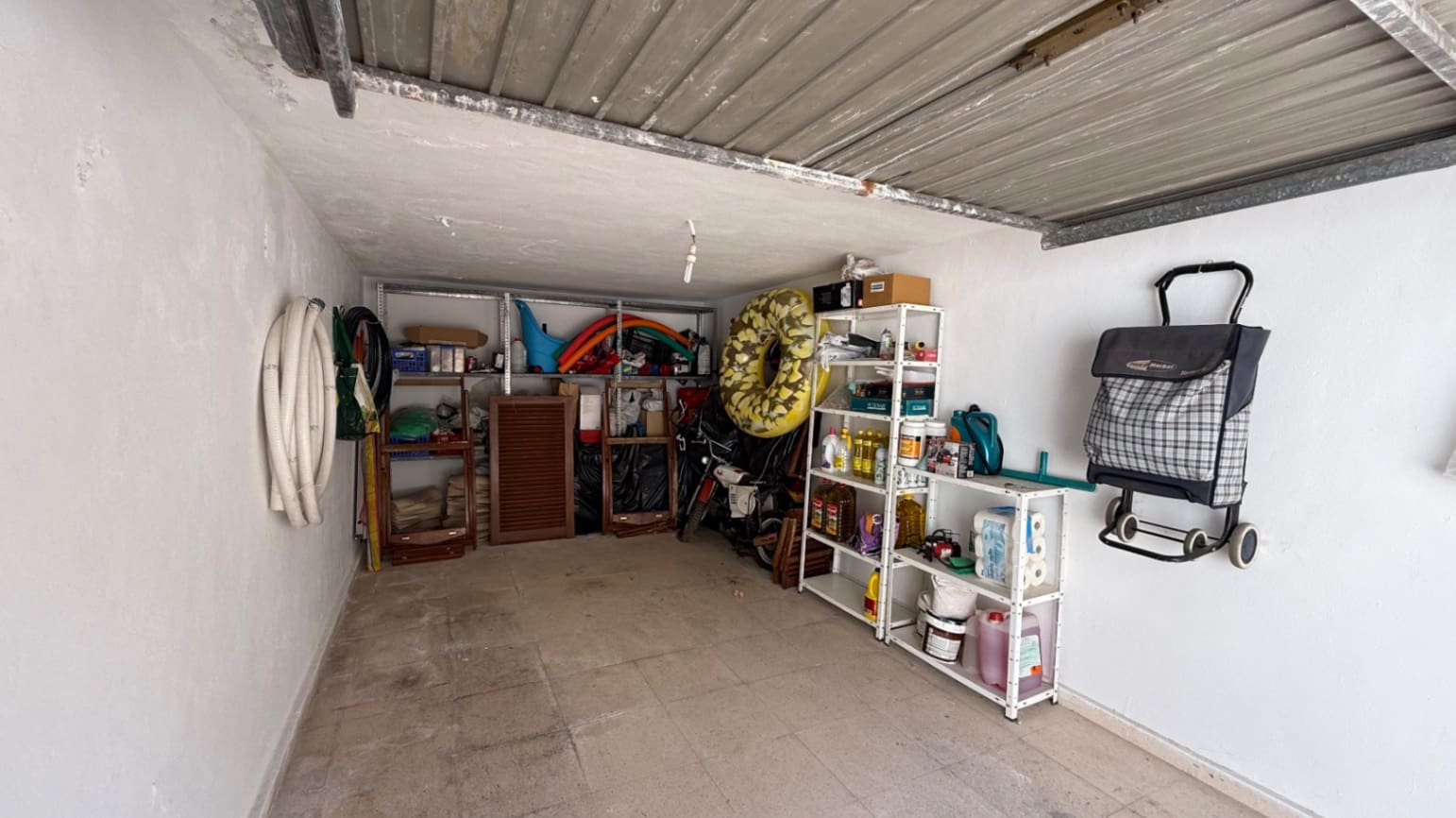 4 makuuhuone Huvila myytävänä paikassa Orihuela mukana uima-altaan 
autotalli - 585 000 € (Ref: 9722511)