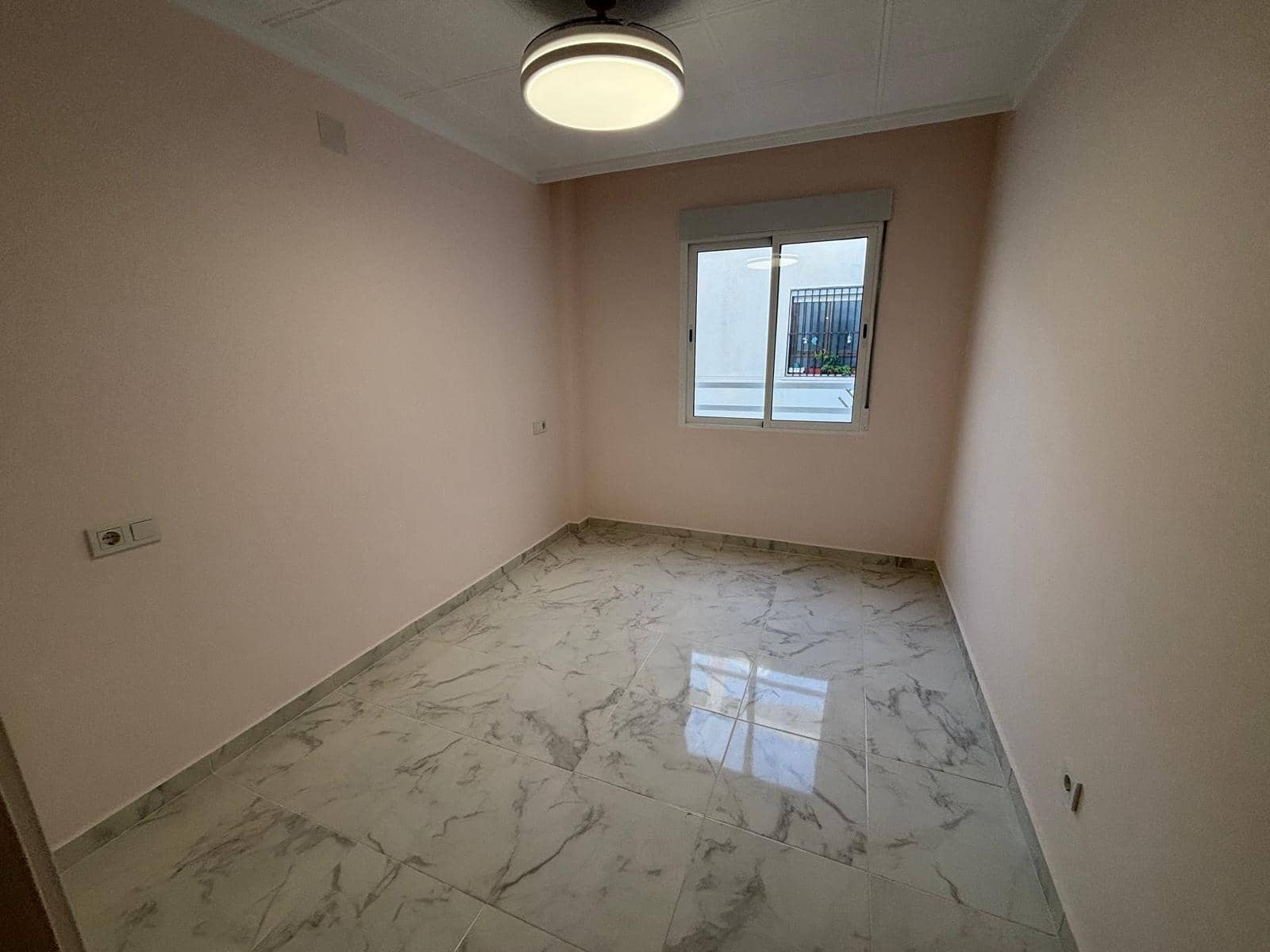 3 Zimmer Penthouse zu verkaufen in Torrevieja mit Pool - 335.000 € (Ref: 9722520)