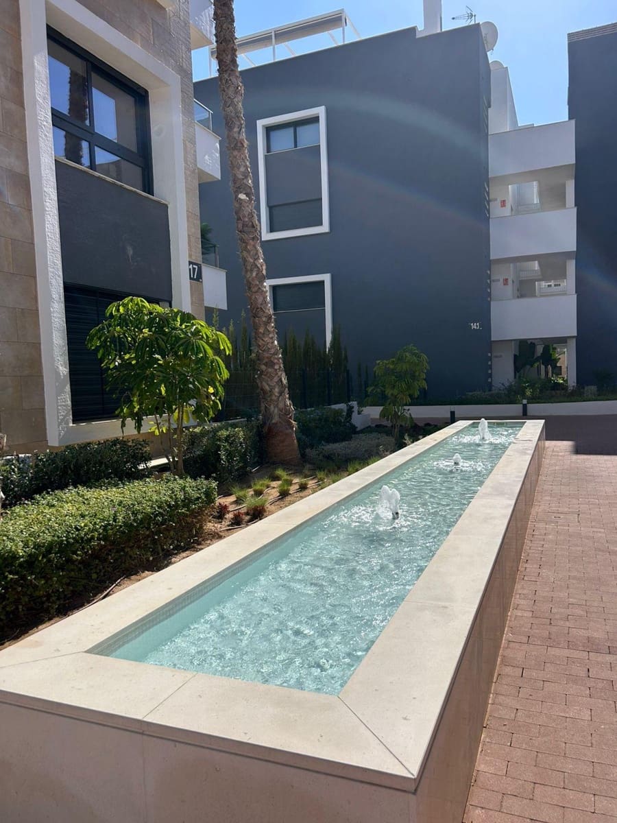 2 soverom Penthouse til salgs i Orihuela Costa med garasje - € 499 000 (Ref: 9722523)