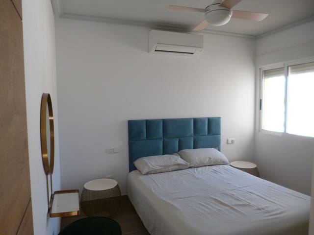 4 soveværelse Villa til salg i Pilar de la Horadada ciudad, Pilar de la Horadada med swimmingpool - € 395.000 (Ref: 9722526)