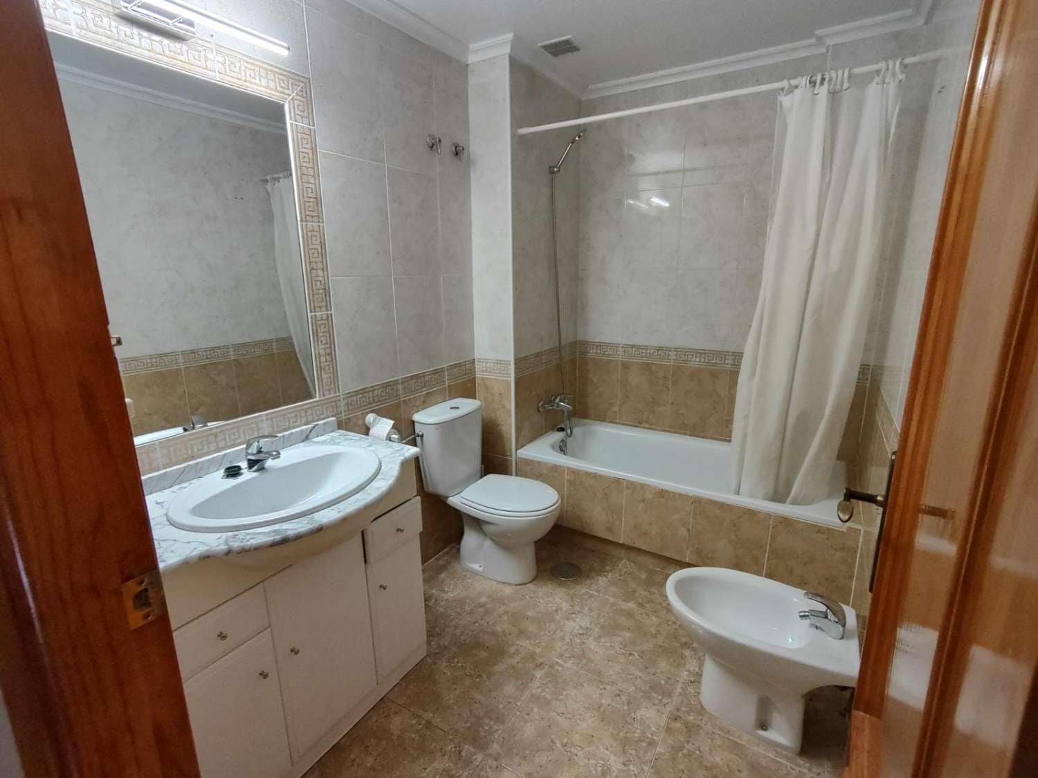 2 Zimmer Apartment zu verkaufen in Orihuela mit Pool - 185.000 € (Ref: 9722529)