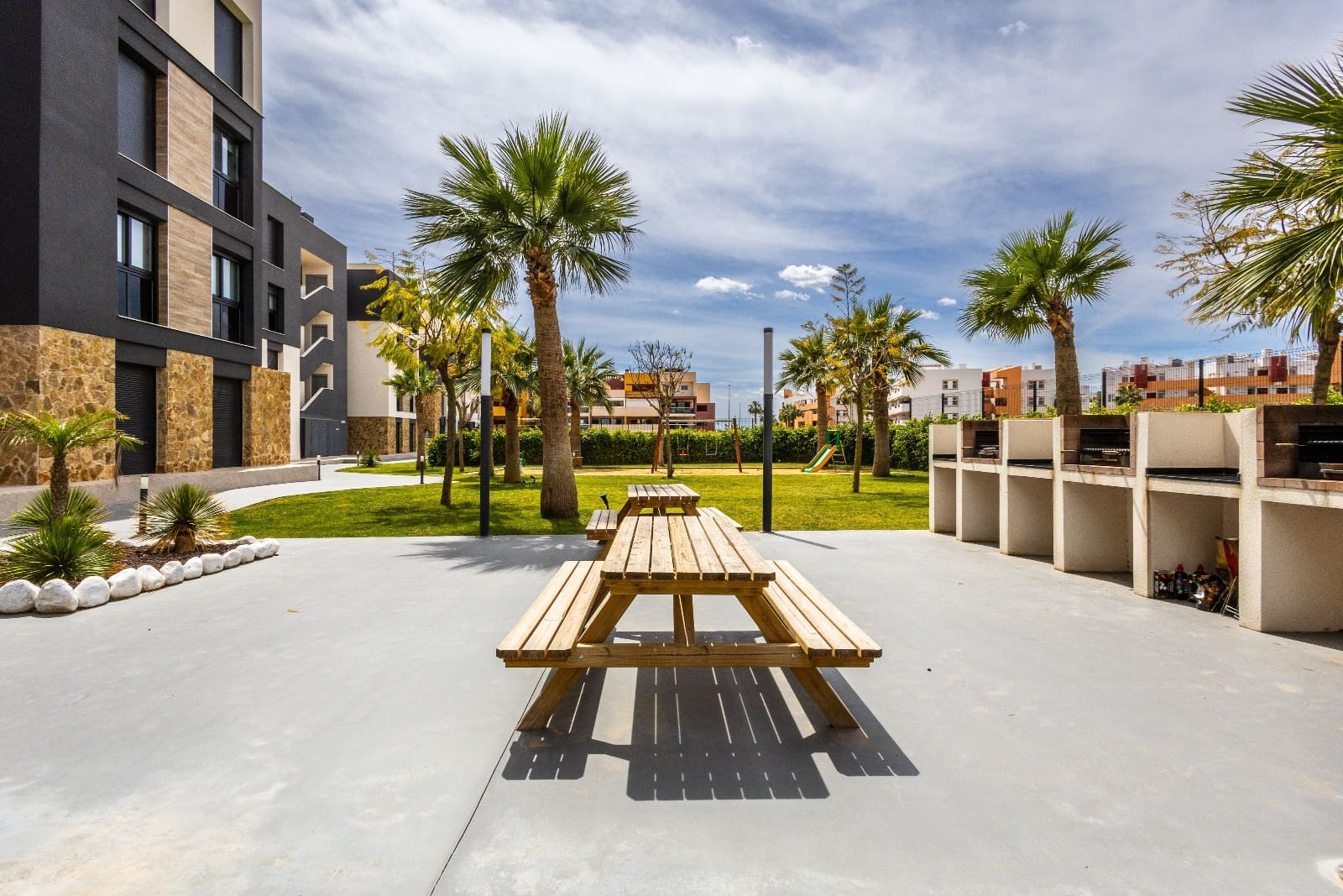 2 makuuhuone Kattohuoneisto myytävänä paikassa Playa Flamenca mukana 
autotalli - 599 000 € (Ref: 9722534)