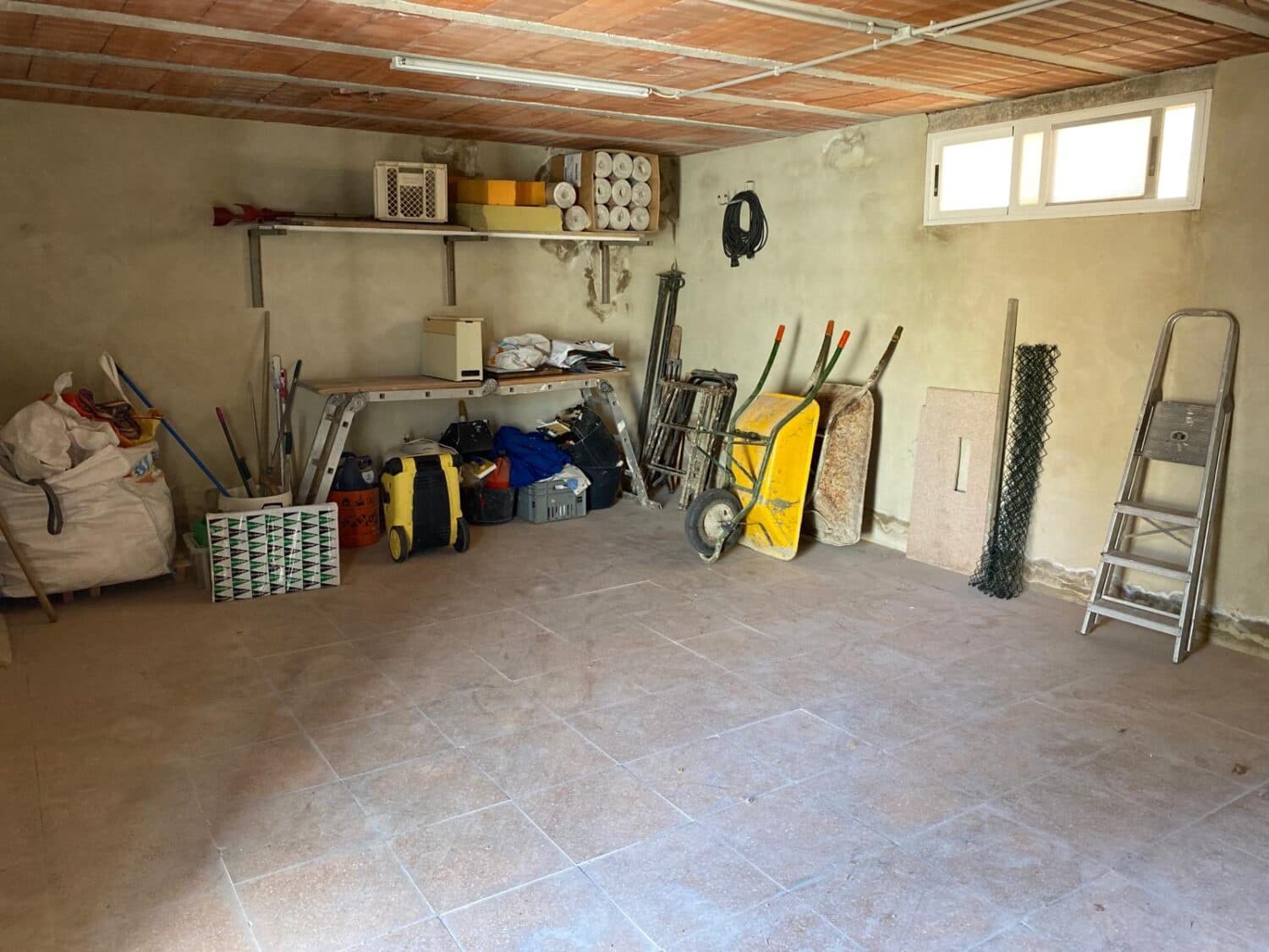 Chalet de 4 habitaciones en Villamartin en venta - 550.000 € (Ref: 9722535)