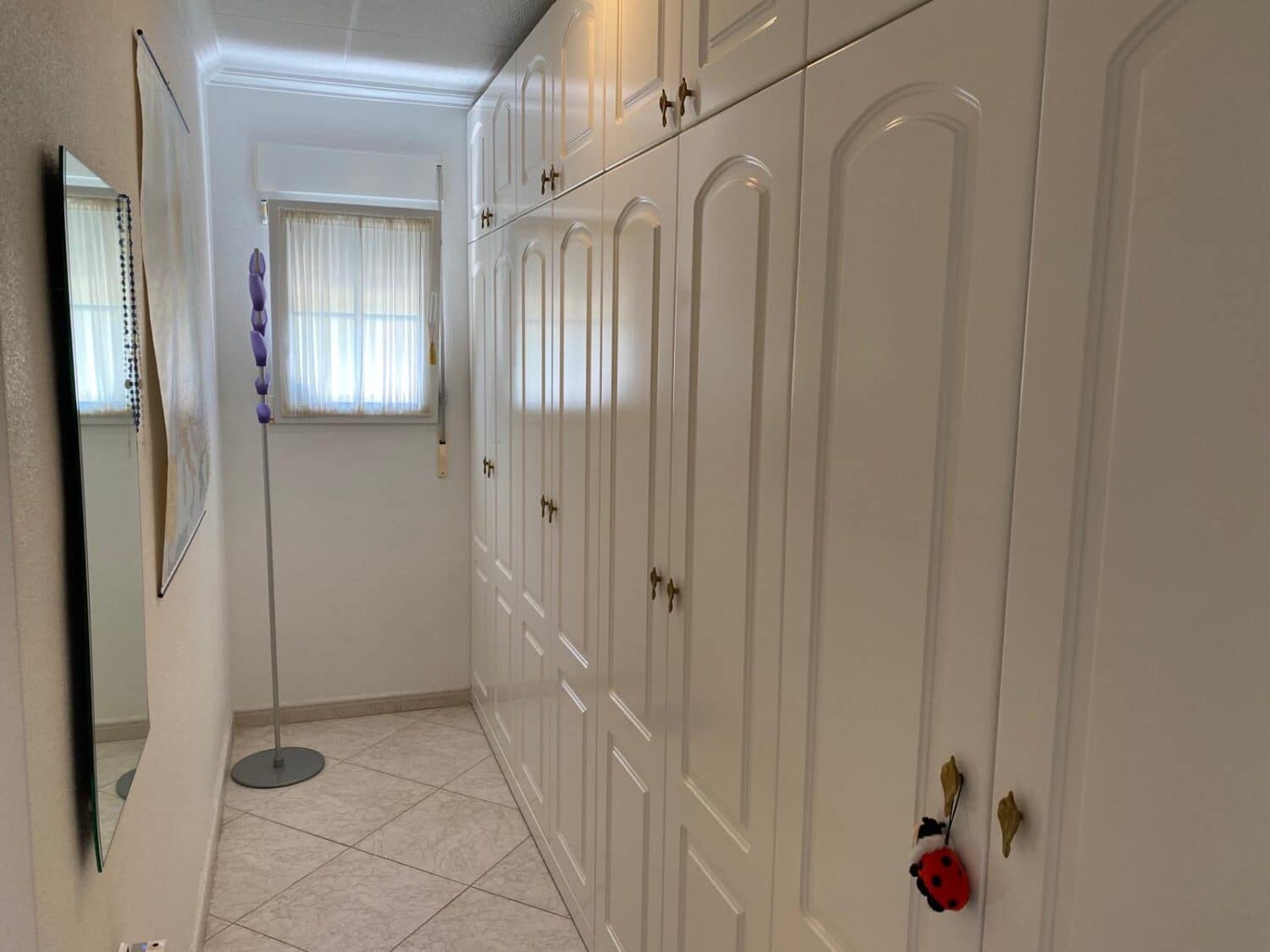 Chalet de 4 habitaciones en Villamartin en venta - 550.000 € (Ref: 9722535)