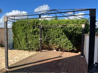 Chalet de 3 habitaciones en Playa Flamenca en venta con piscina - 370.000 € (Ref: 9722537)