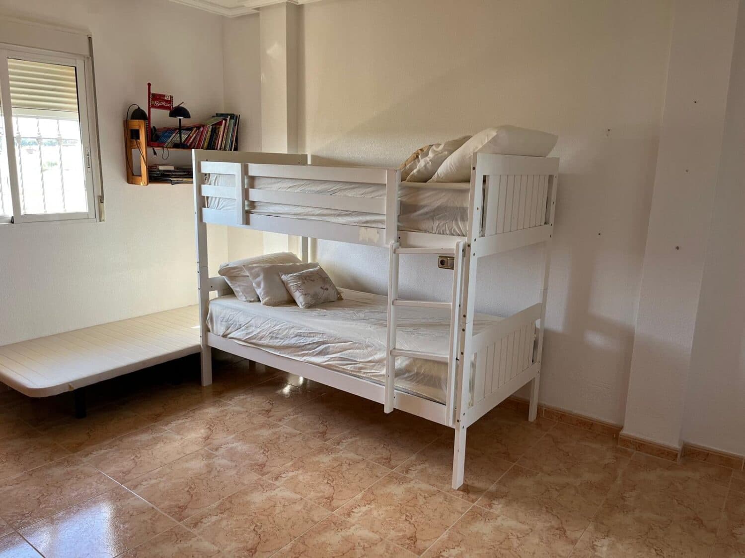 Chalet de 3 habitaciones en Playa Flamenca en venta con piscina - 370.000 € (Ref: 9722537)