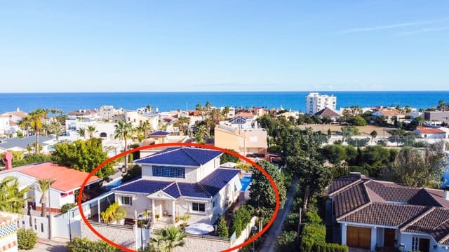 5 camera da letto Villa in vendita in Cañada del Molino, Torrevieja con piscina - 1.170.000 € (Rif: 9722540)