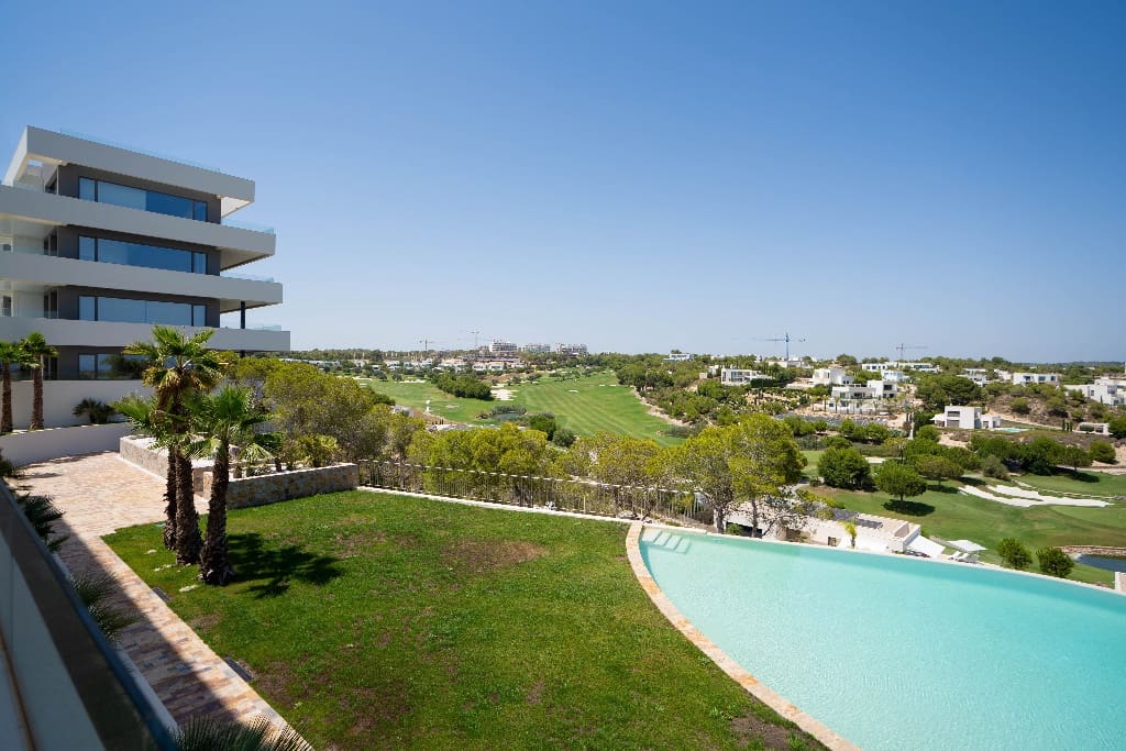 3 bedroom Apartment for sale in Las Colinas Golf with pool garage - € 960,000 (Ref: 9722542)