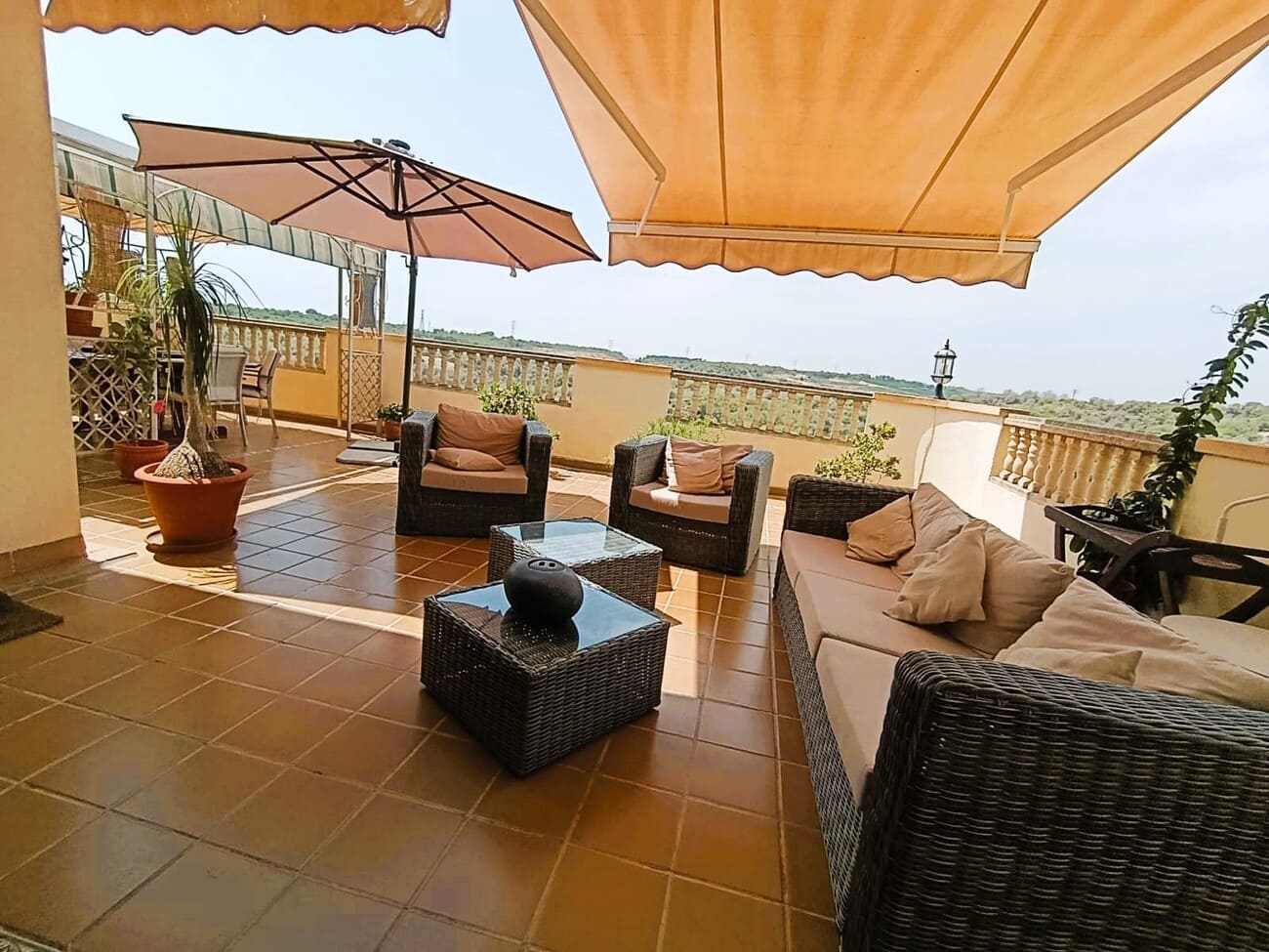 4 soveværelse Villa til salg i Las Ramblas Golf med swimmingpool garage - € 635.000 (Ref: 9722548)