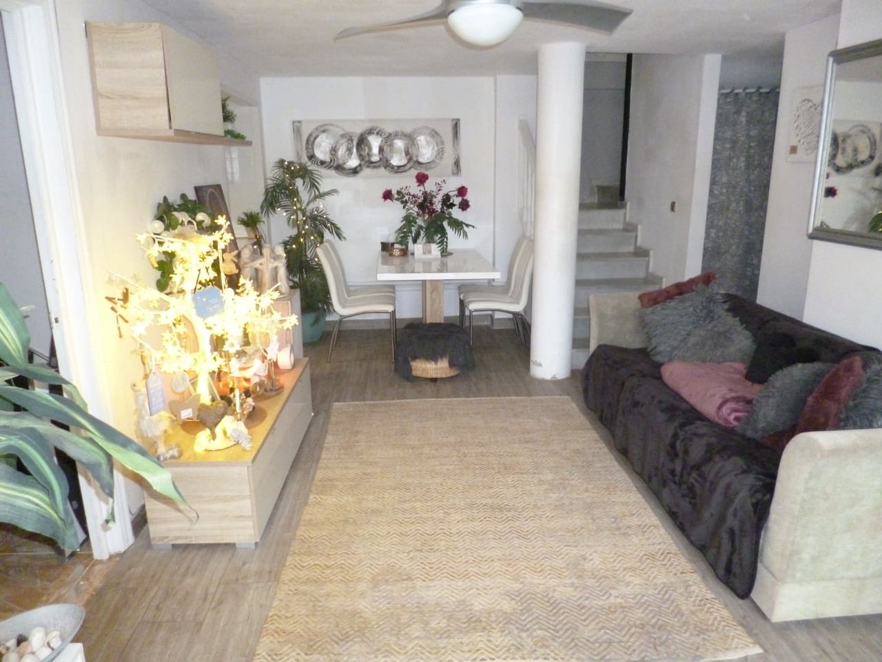 Chalet de 4 habitaciones en Playa Flamenca en venta - 399.995 € (Ref: 9722562)