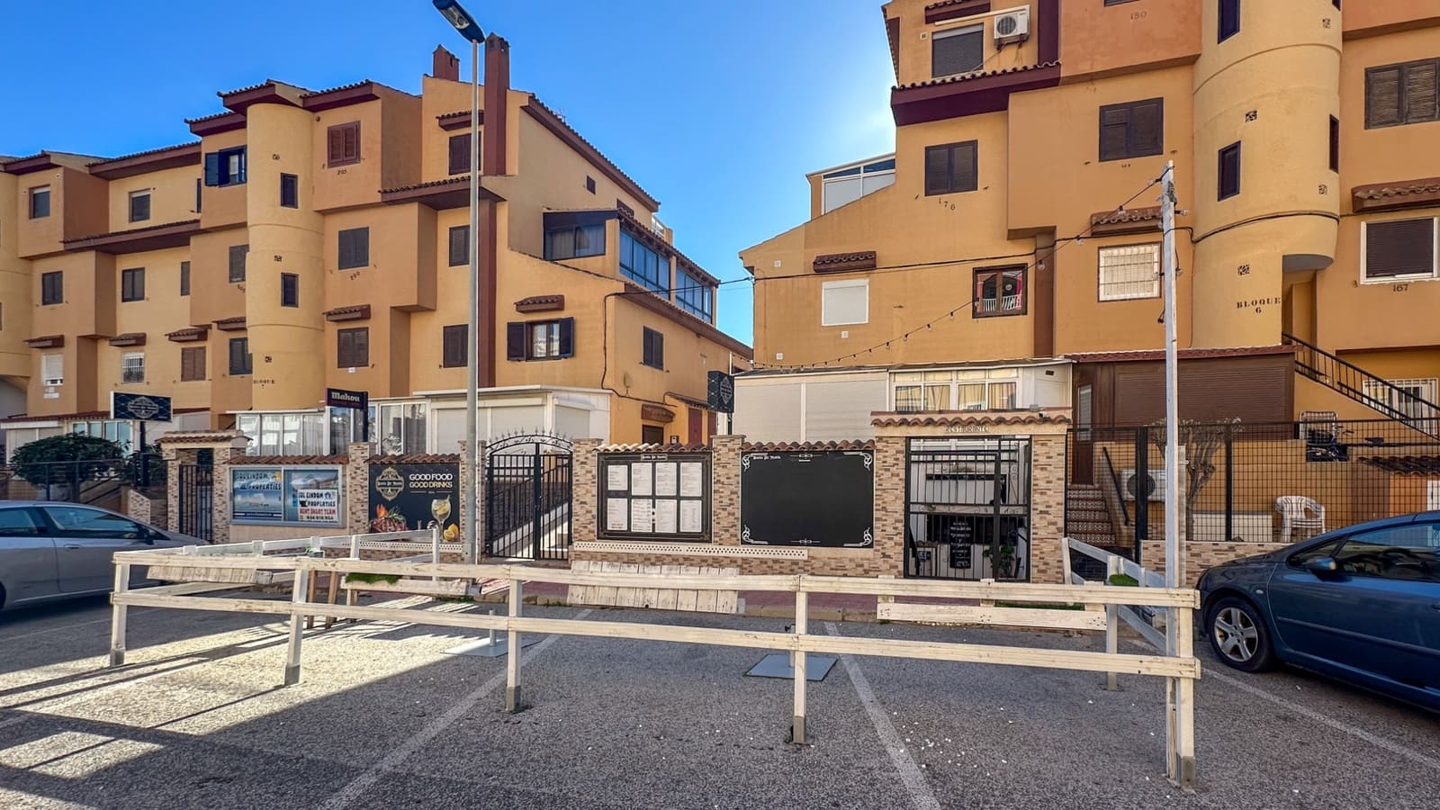 2 quarto Comercial para venda em Torrevieja - 560 000 € (Ref: 9726941)
