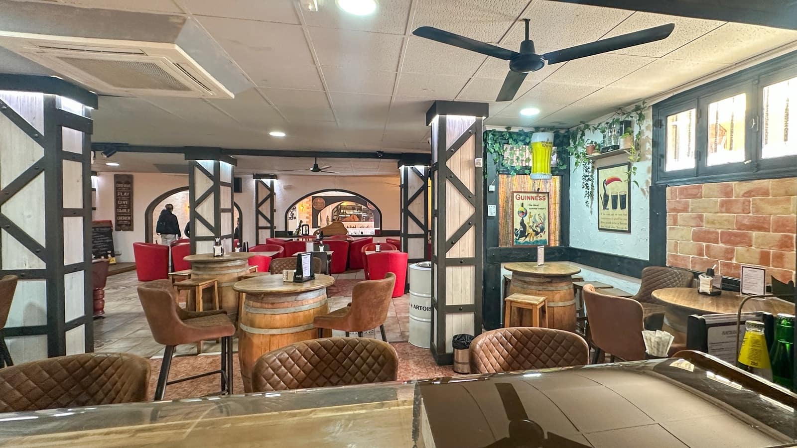 2 quarto Comercial para venda em Torrevieja - 560 000 € (Ref: 9726941)