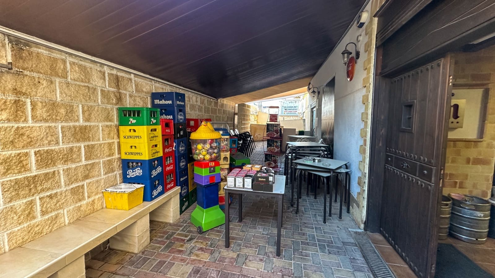 2 quarto Comercial para venda em Torrevieja - 560 000 € (Ref: 9726941)