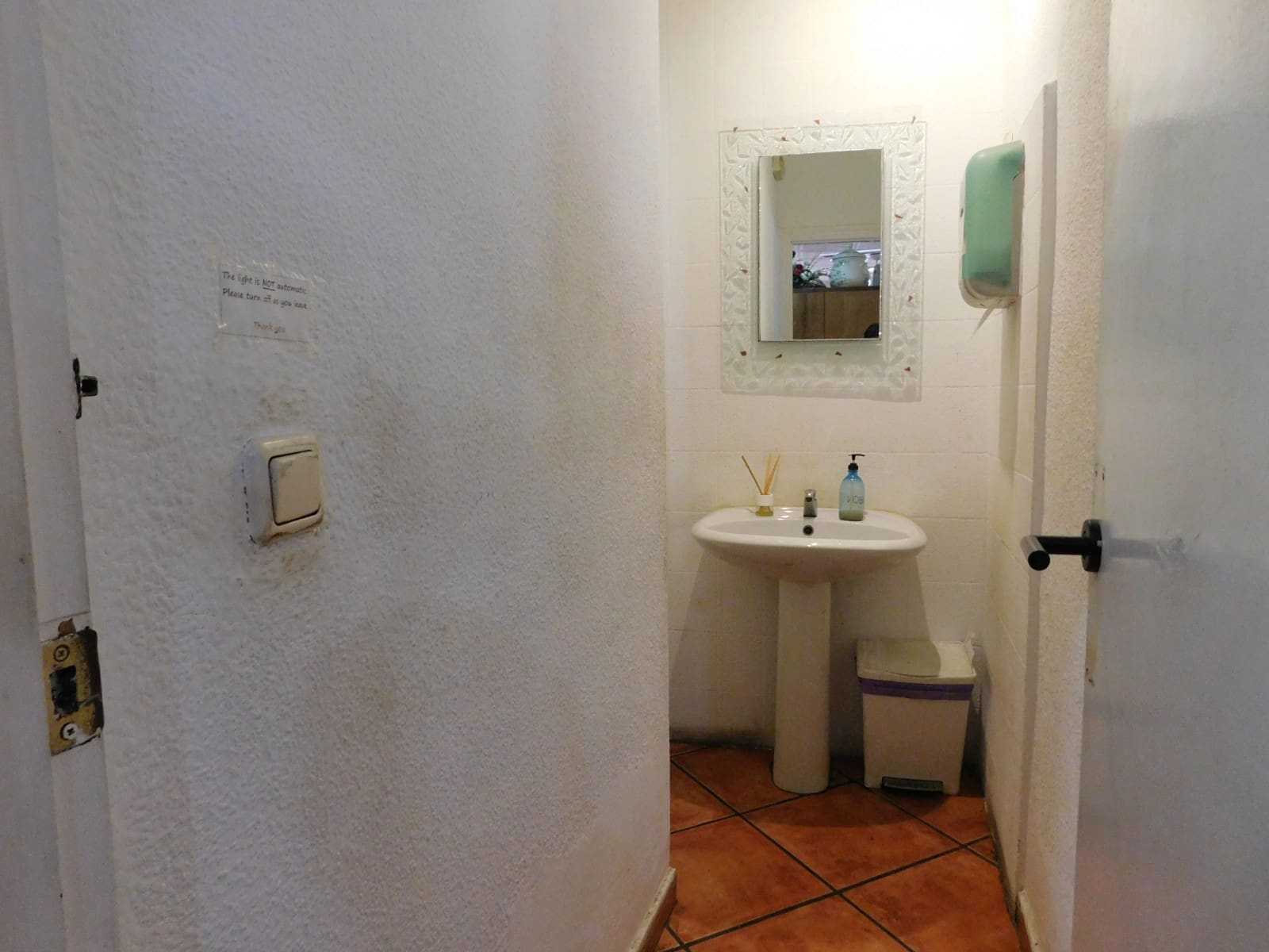 Commercial for sale in San Miguel de Salinas with pool - € 147,000 (Ref: 9726942)