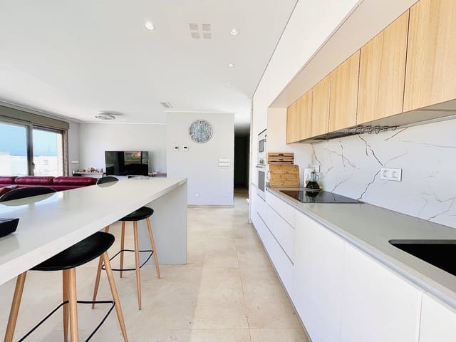 2 sovrum Takvåning till salu i Torre de la Horadada, Pilar de la Horadada med garage - 495 000 € (Ref: 9726968)