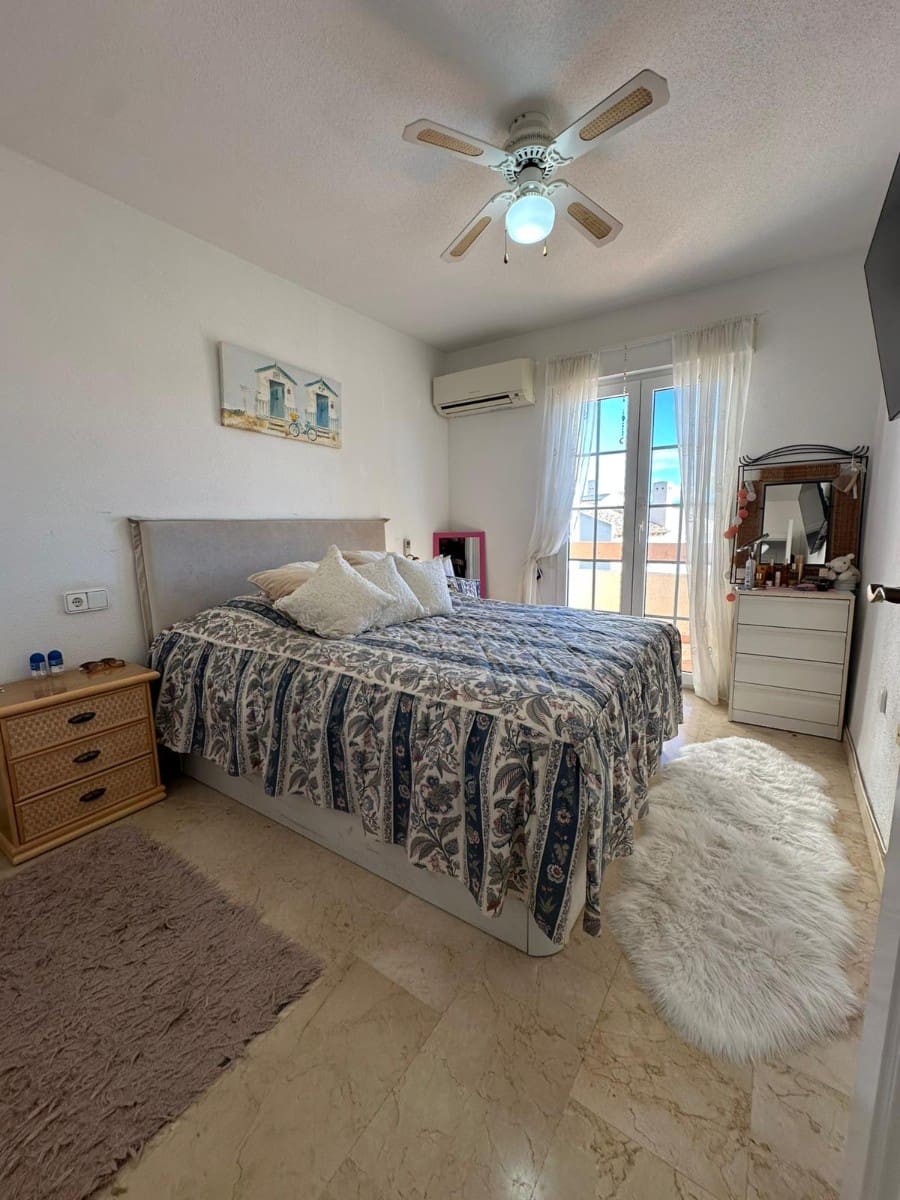 2 slaapkamer Huis te koop in Las Ramblas Golf met zwembad - € 235.000 (Ref: 9726975)