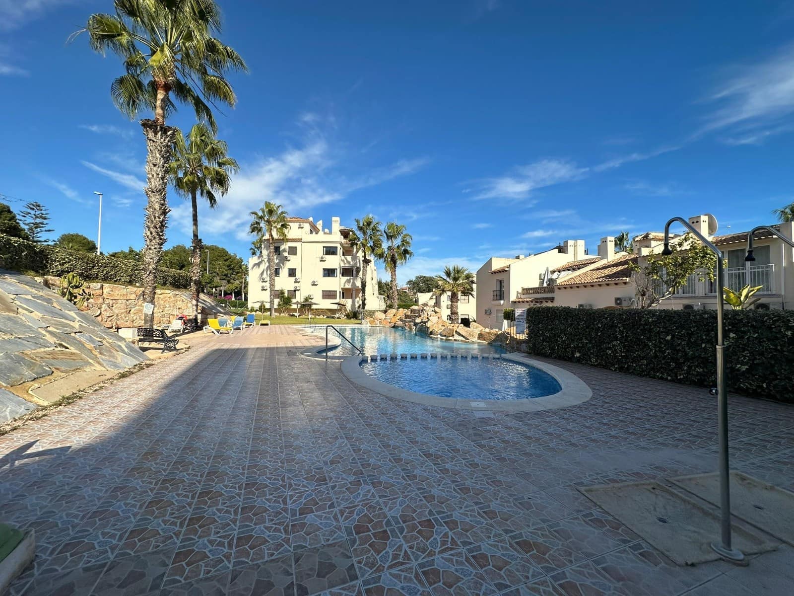 2 slaapkamer Huis te koop in Las Ramblas Golf met zwembad - € 235.000 (Ref: 9726975)