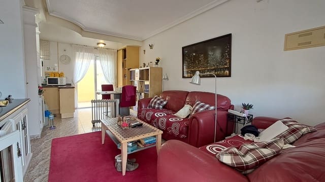 2 soverom Hus til salgs i Blue Lagoon med svømmebasseng - € 159 000 (Ref: 9726977)