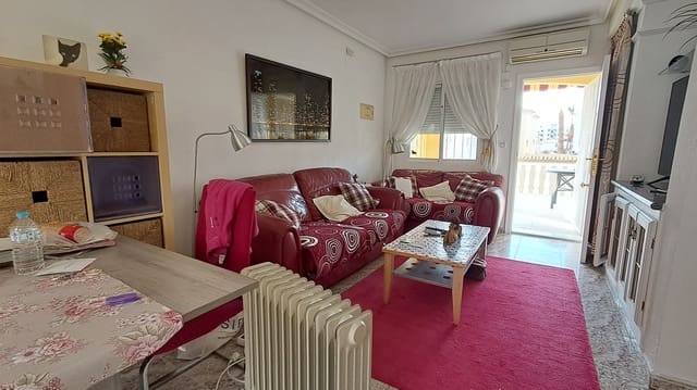 2 soverom Hus til salgs i Blue Lagoon med svømmebasseng - € 159 000 (Ref: 9726977)