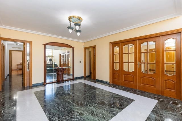 5 sovrum Villa till salu i El Chaparral - La Siesta - La Torreta, Torrevieja med pool garage - 780 000 € (Ref: 9726981)