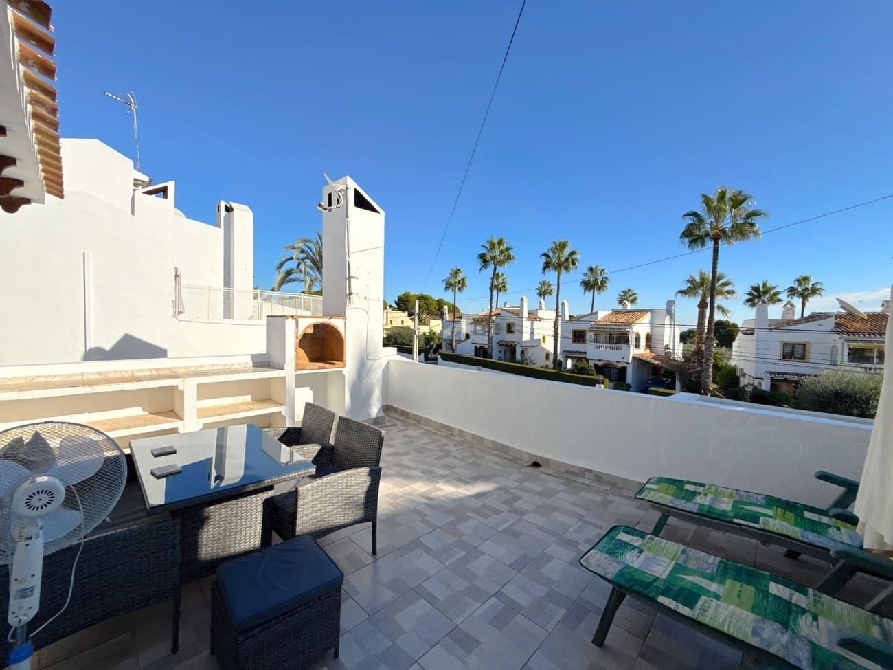 3 sypialnia Dom na sprzedaż w Villamartin z basenem garażem - 229 950 € (Ref: 9726997)