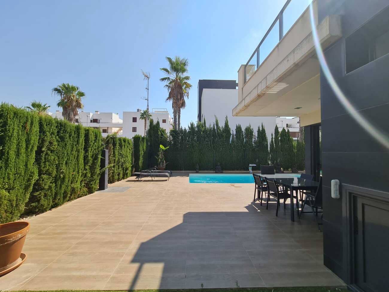 2 bedroom Villa for sale in Cabo Roig with pool garage - € 395,000 (Ref: 9726998)