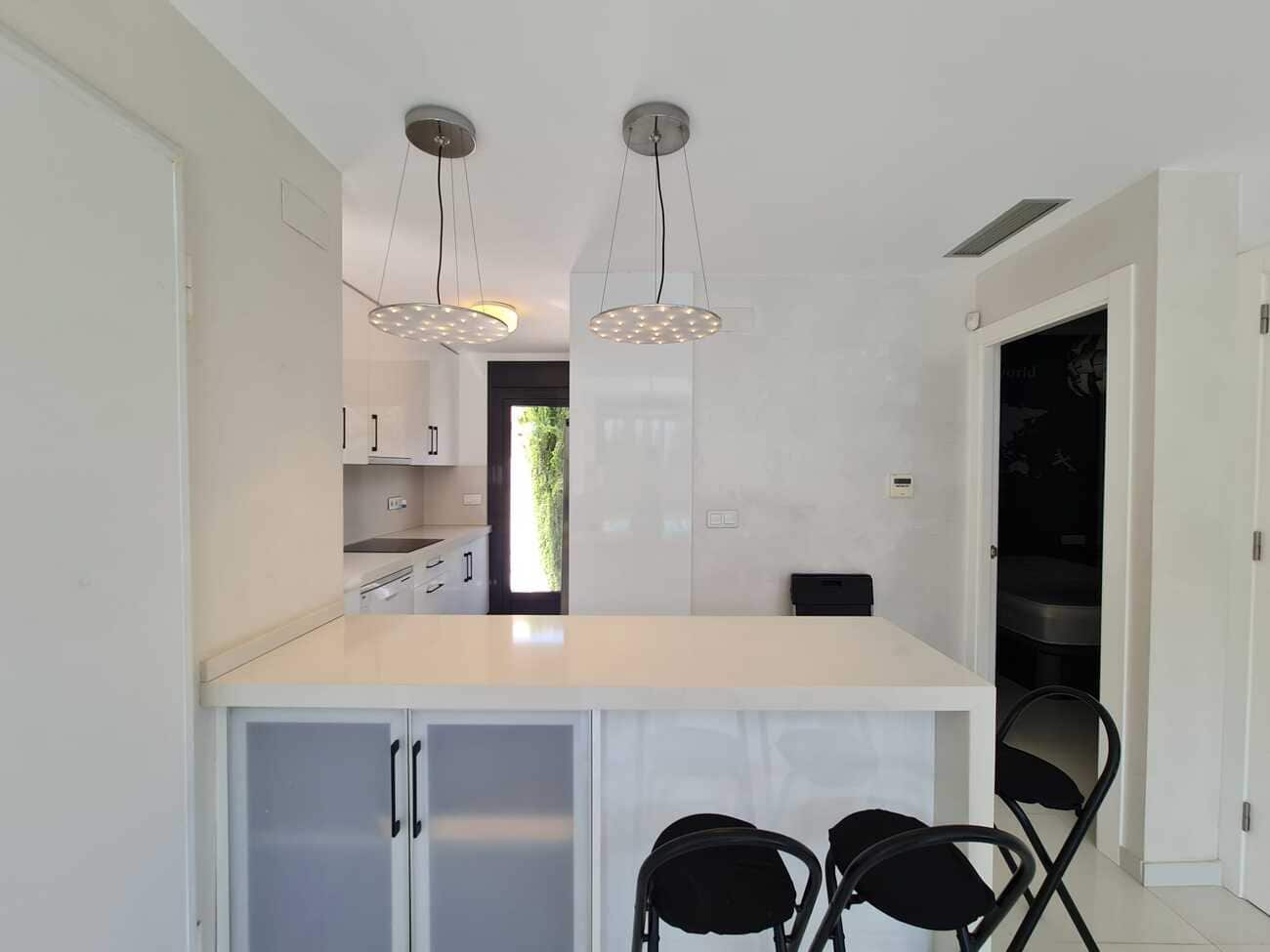 2 bedroom Villa for sale in Cabo Roig with pool garage - € 395,000 (Ref: 9726998)