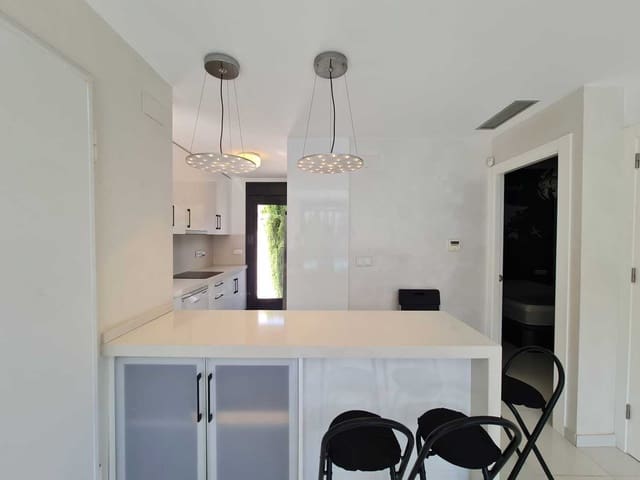 2 quarto Moradia para venda em Cabo Roig, Orihuela com piscina garagem - 395 000 € (Ref: 9726998)