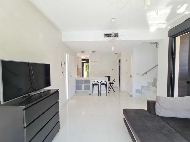 2 quarto Moradia para venda em Cabo Roig, Orihuela com piscina garagem - 395 000 € (Ref: 9726998)