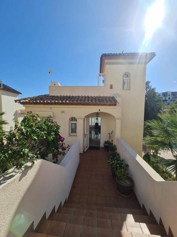 3 bedroom Villa for sale in Las Ramblas Golf with pool - € 479,000 (Ref: 9727000)