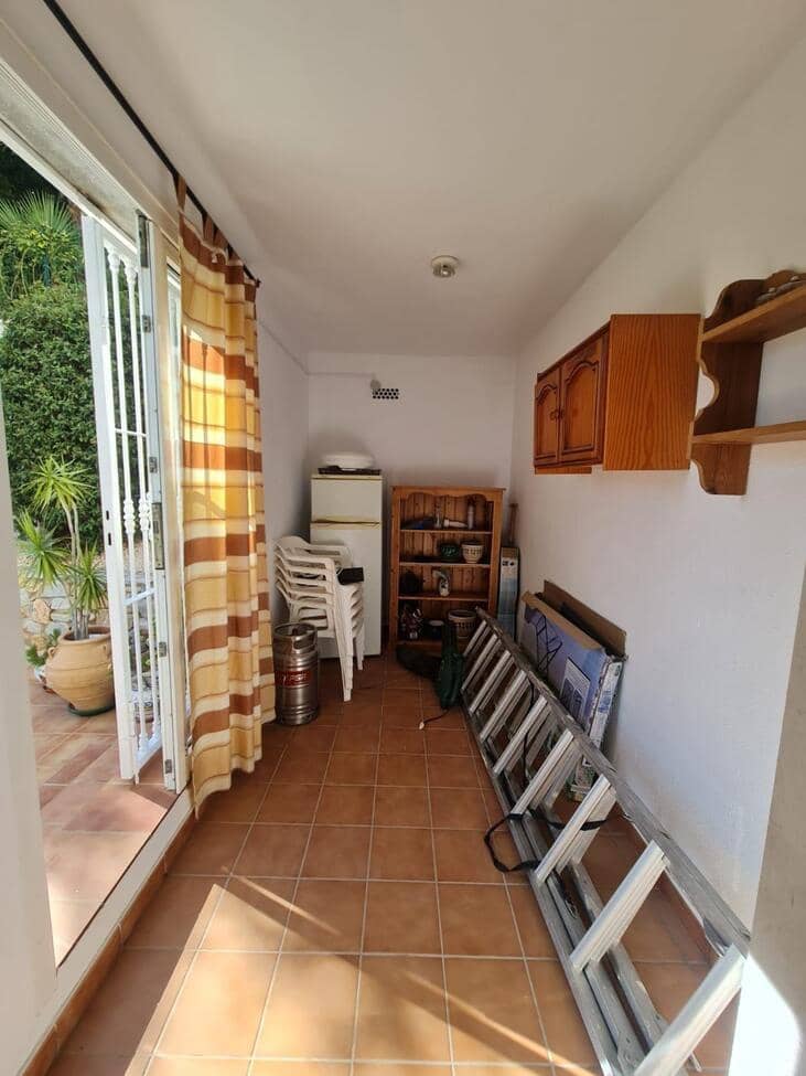 3 bedroom Villa for sale in Las Ramblas Golf with pool - € 479,000 (Ref: 9727000)