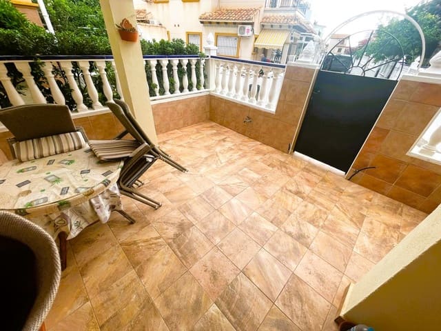 3 camera da letto Casa in vendita in Punta Prima, Torrevieja con piscina garage - 199.000 € (Rif: 9727001)