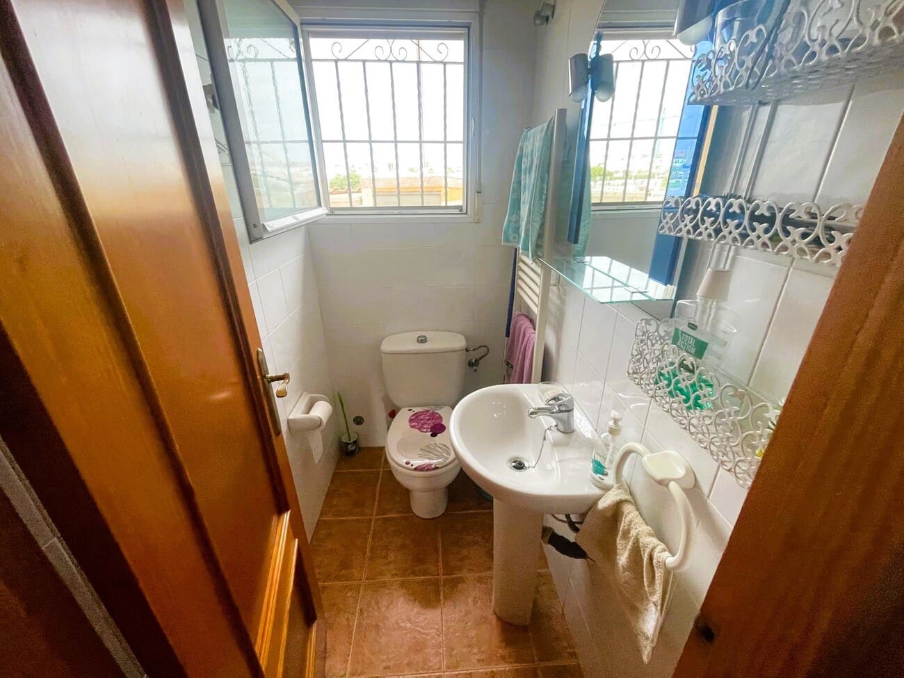 3 bedroom Townhouse for sale in Punta Prima with pool garage - € 199,000 (Ref: 9727001)